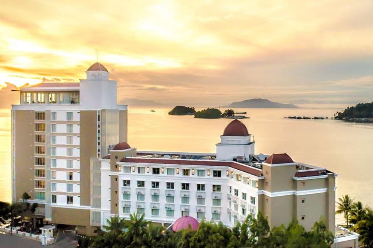 Swiss-Belhotel Papua Jayapura Esterno foto