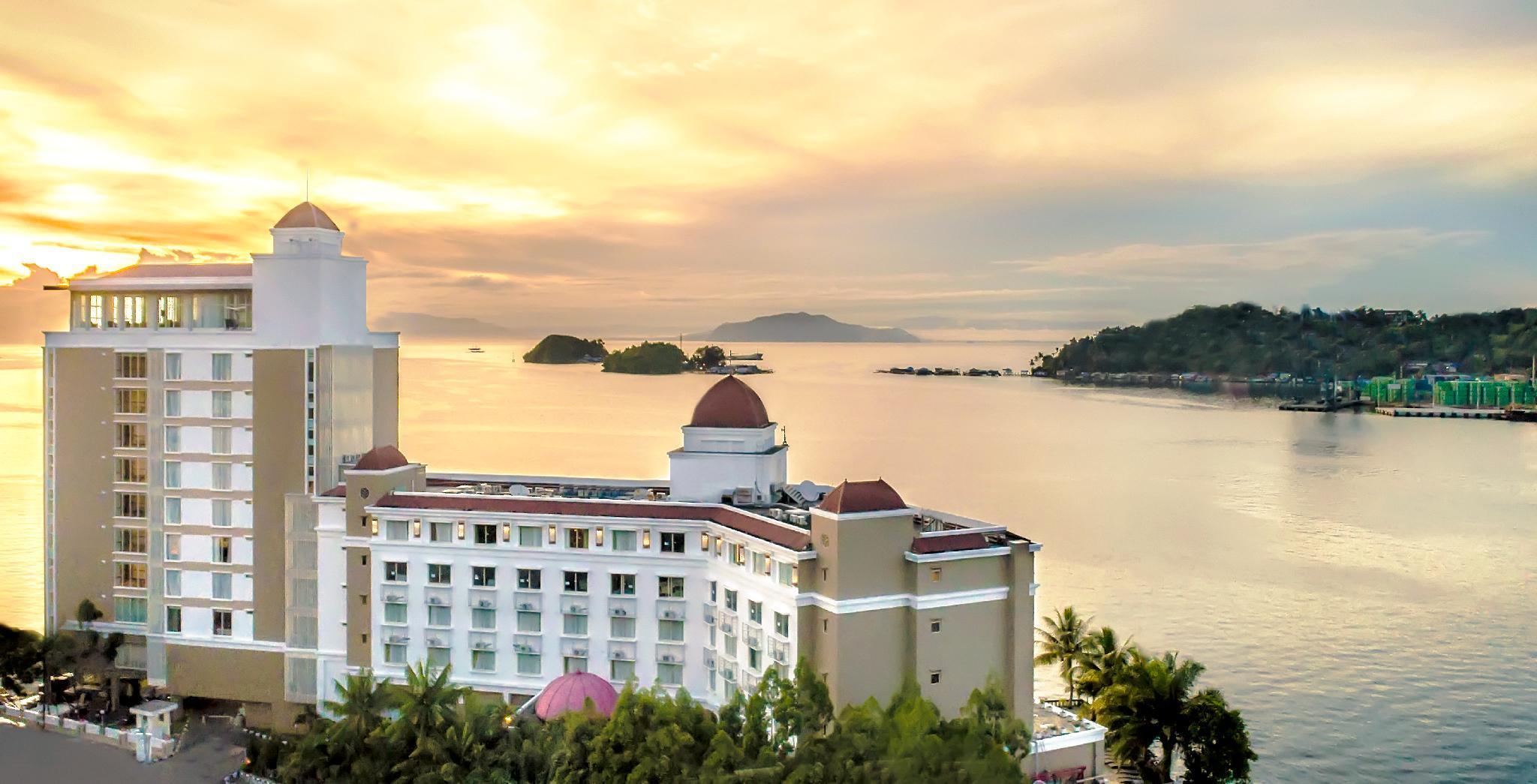 Swiss-Belhotel Papua Jayapura Esterno foto
