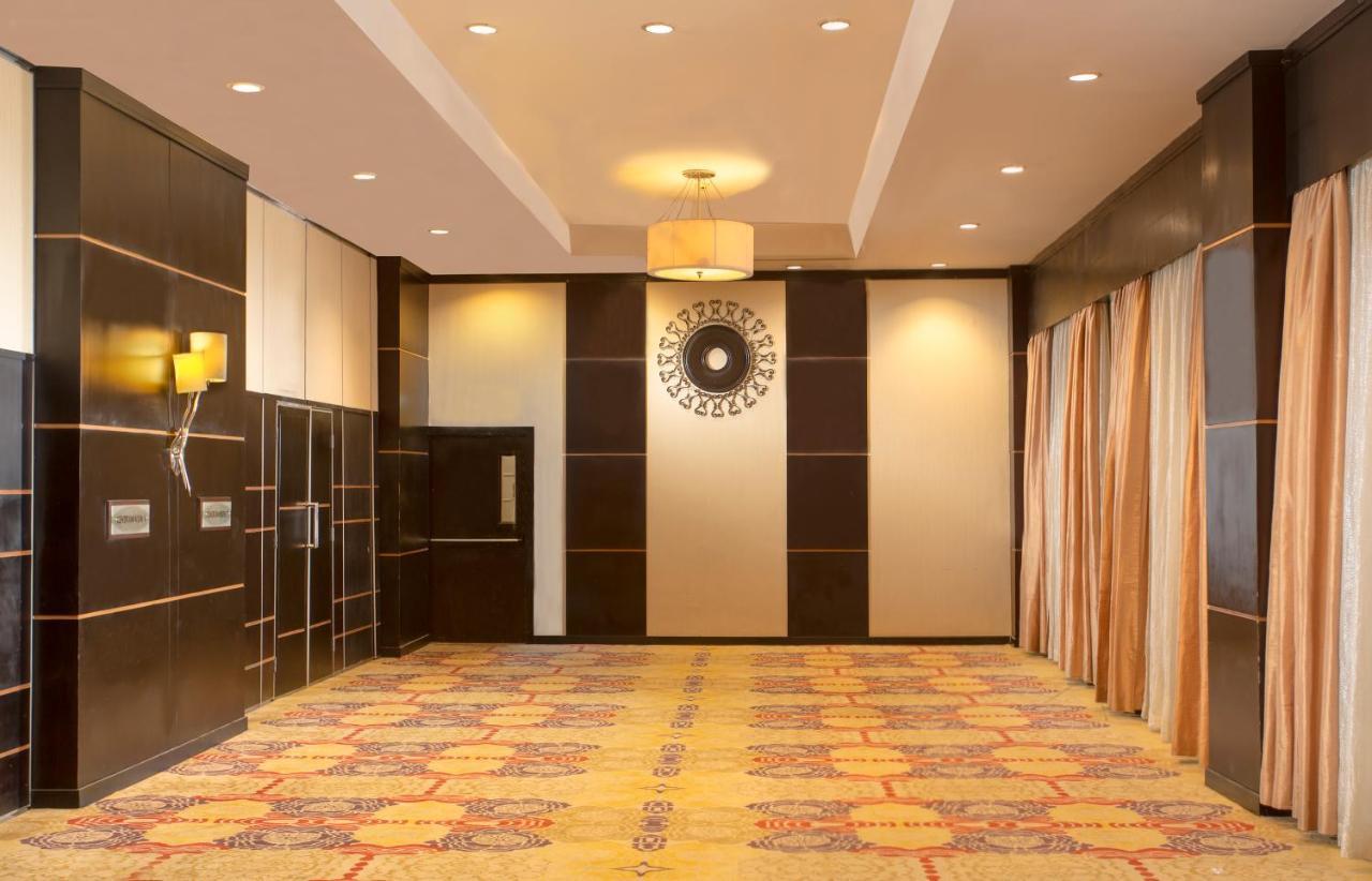 Swiss-Belhotel Papua Jayapura Esterno foto