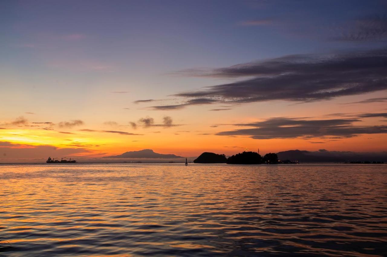 Swiss-Belhotel Papua Jayapura Esterno foto