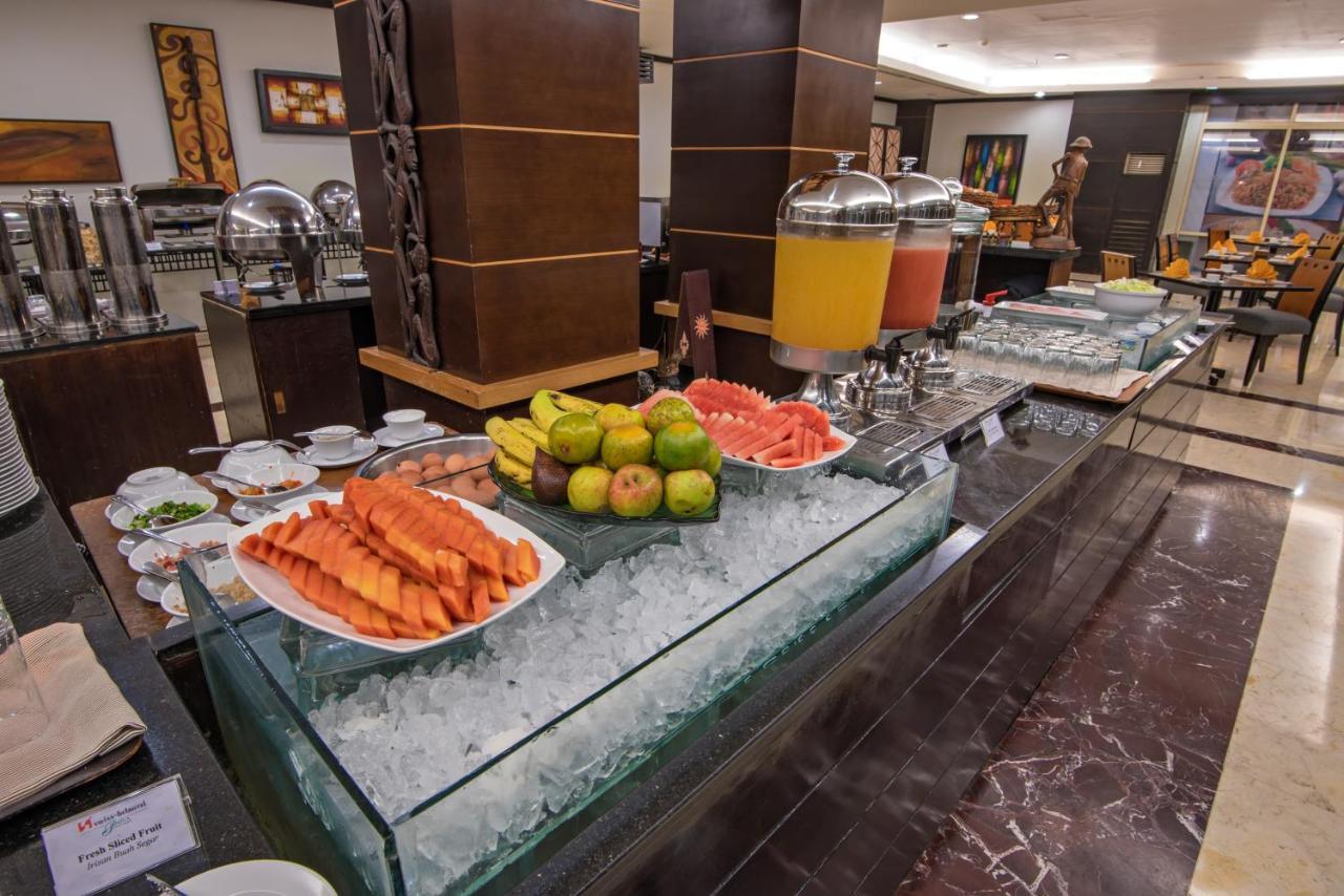 Swiss-Belhotel Papua Jayapura Esterno foto