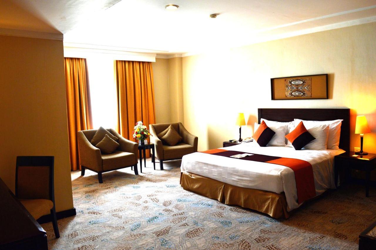 Swiss-Belhotel Papua Jayapura Esterno foto